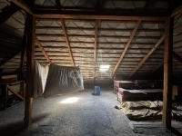 Enying Family House 13