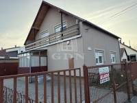Eladó családi ház Székesfehérvár, 150m2