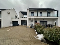 Pilisvörösvár Ikerház 33