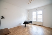 Eladó lakás (téglaépítésű) Budapest VII. kerület, 84m2