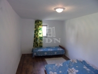 Ludányhalászi Üzlethelyiség 9