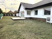 Albertirsa Ikerház 0