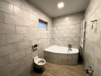 Albertirsa 双面别墅 10