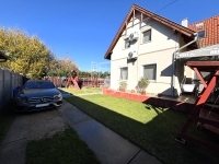 Eladó ikerház Üllő, 122m2