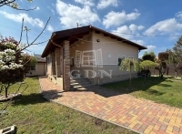 Nyáregyháza Családi ház 16