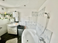 Himesháza 家庭别墅 19