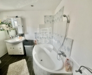 Himesháza 家庭别墅 18