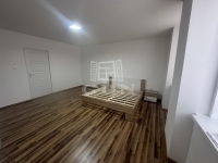 Mohács Házrész 12