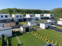 Eladó lakás (téglaépítésű) Ajka, 121m2