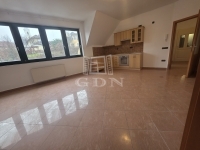 Veszprém Lakás (téglaépítésű) 1