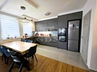 Eladó lakás (téglaépítésű) Veszprém, 79m2