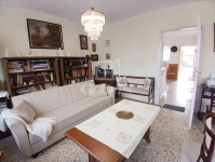 Veszprém Совмещенный дом 6