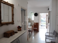 Veszprém Совмещенный дом 0