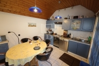 Kemence Családi ház 8