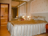 Kerepes 家庭别墅 12