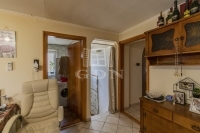 Szentlőrinckáta Családi ház 8