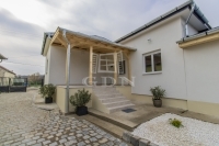 Eladó családi ház Bag, 124m2