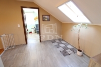 Üllő Lakás (téglaépítésű) 10