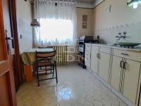 Budapest XVI. kerület Совмещенный дом 11