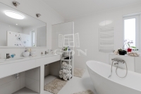 Nagytarcsa Családi ház 14