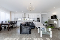 Nagytarcsa Családi ház 8