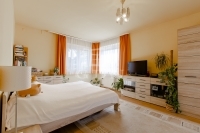 Budapest XVI. kerület Совмещенный дом 12