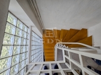 Hatvan Üzlethelyiség 23