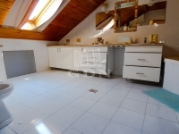 Mór Családi ház 12