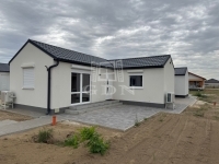 Helvécia Családi ház - 49.900.000 Ft