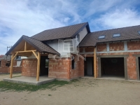 Taksony Ikerház 0