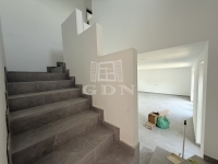 Sülysáp 家庭别墅 9