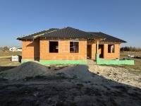 Gyöngyöshalász Családi ház 0