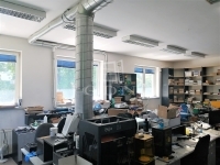 Vác 办公室 8