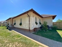 Vácrátót Ikerház 13