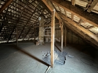 Vác Lakás (téglaépítésű) 2