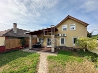 Vác Családi ház 4