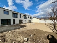 Vác Lakás (téglaépítésű) 14