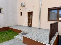 Vác Lakás (téglaépítésű) 8