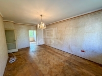 Vác Lakás (csúsztatott zsalu) 7