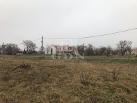 Kehidakustány 土地 2